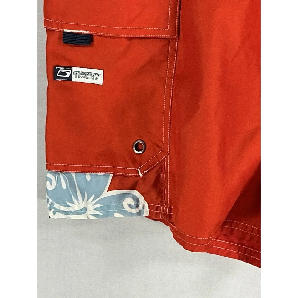 Old Navy Men's Swim Trunks Board Shorts Red Floral Print Size M Drawstring